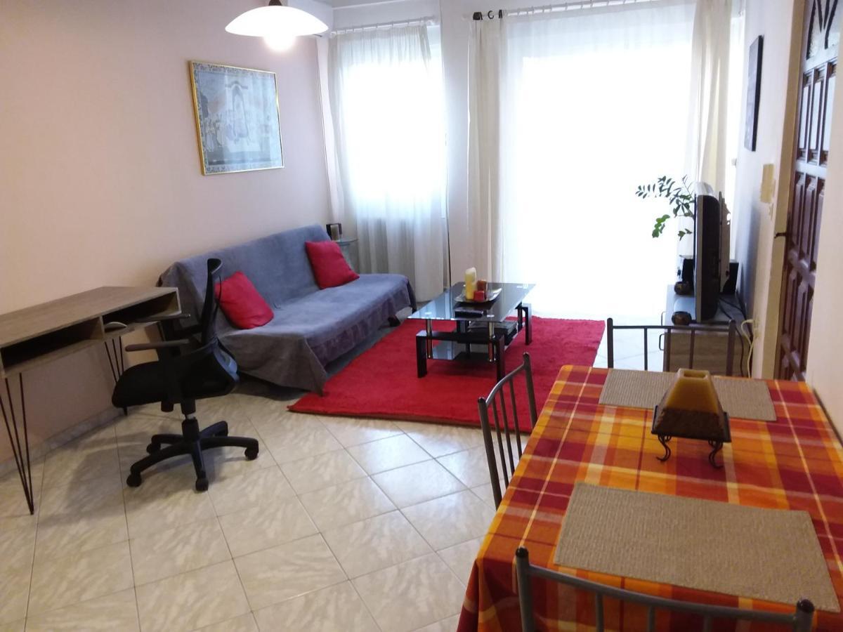 Giorgios Zeta Gazi view apartments Athene Buitenkant foto